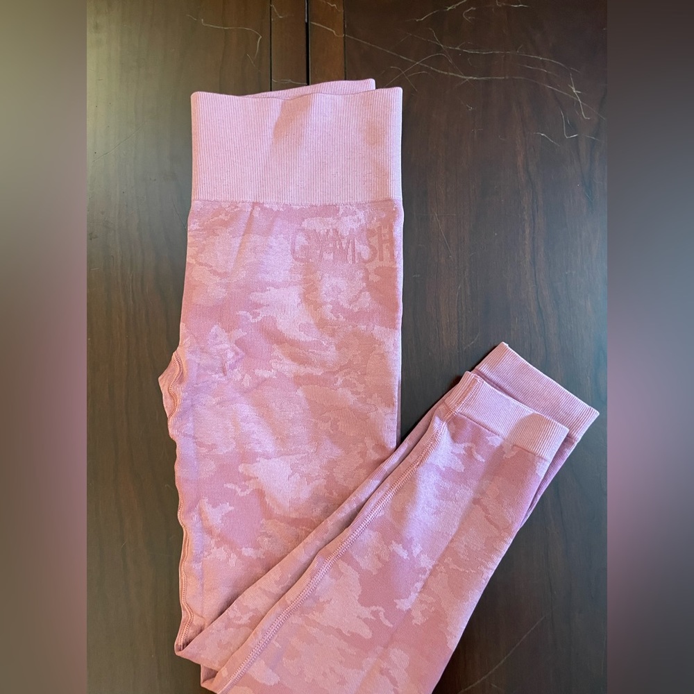 Gymshark Seamless Camo Leggings Pink Medium